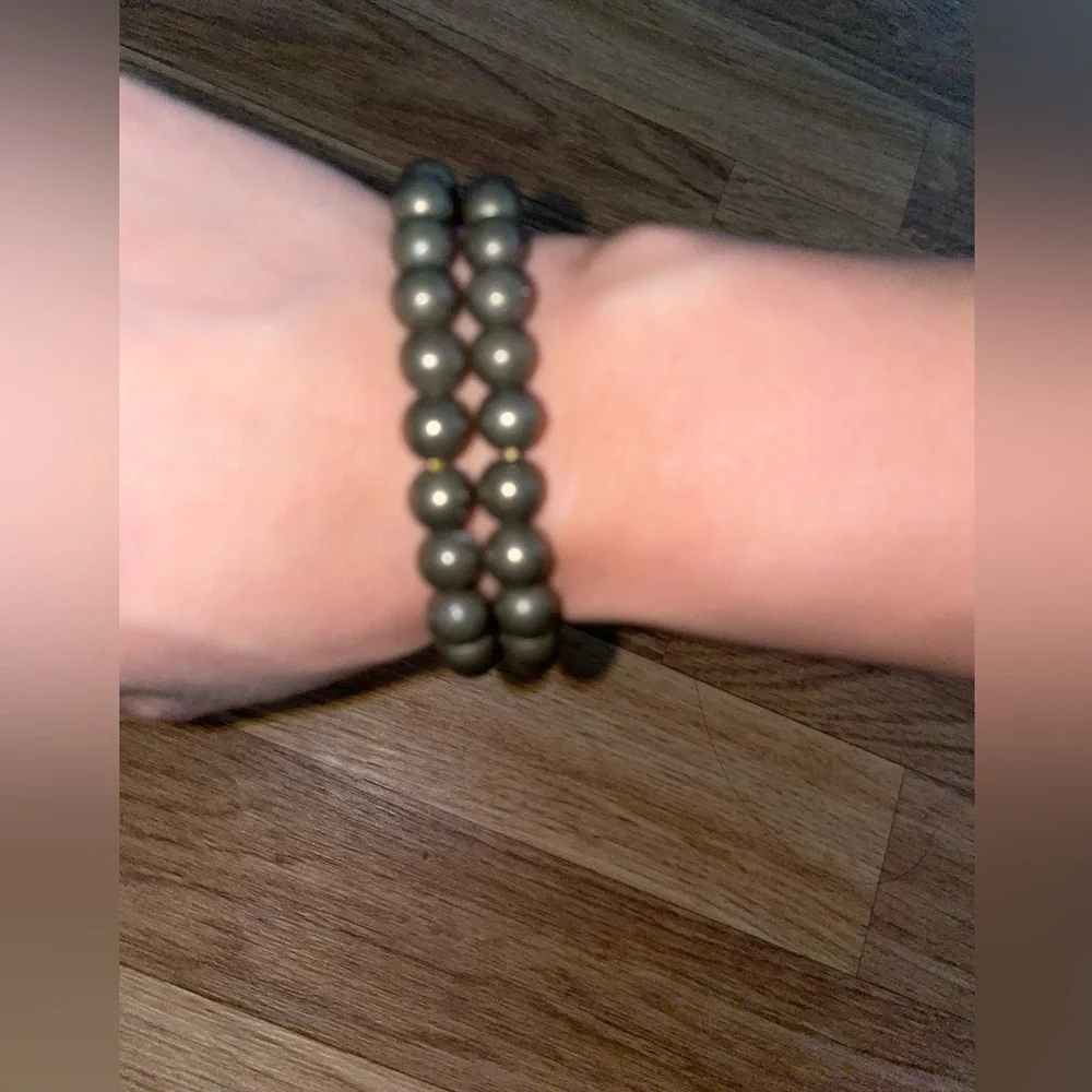 Pyrite 8mm bracelet - Picture 3 of 3